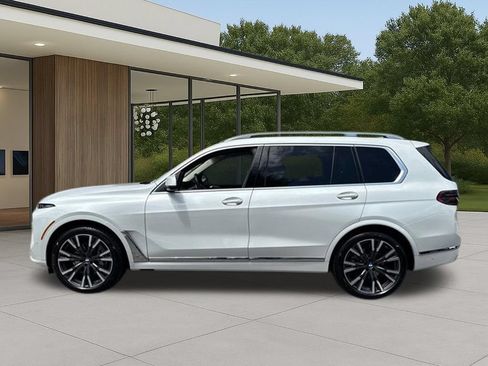 Used 2026 BMW X7 xDrive40i AWD/4WD image 13