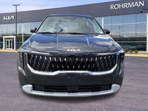 New 2026 Kia Carnival LX FWD image 24