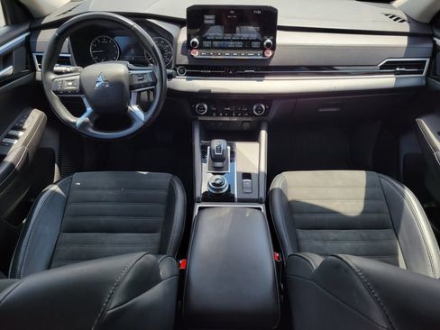 Used 2024 Mitsubishi Outlander SE FWD image 18