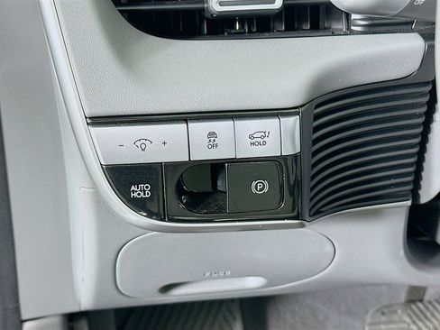 Used 2024 Hyundai Ioniq 5 Limited RWD image 17