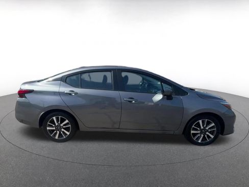 Used 2025 Nissan Versa SV FWD image 16