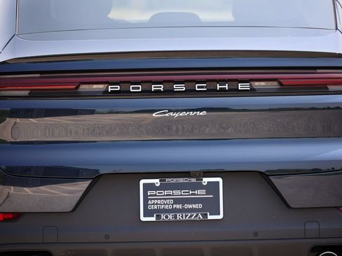 Certified 2026 Porsche Cayenne Coupe AWD/4WD image 27