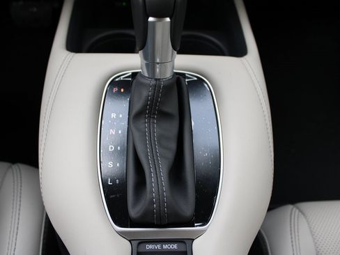 New 2026 Honda HR-V EX-L image 40