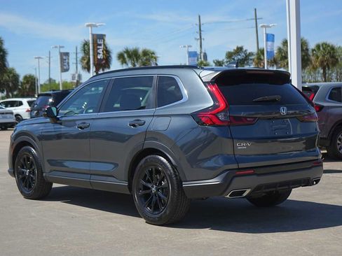 Certified 2025 Honda CR-V Sport image 4
