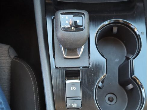 Used 2023 Nissan Rogue SV image 21