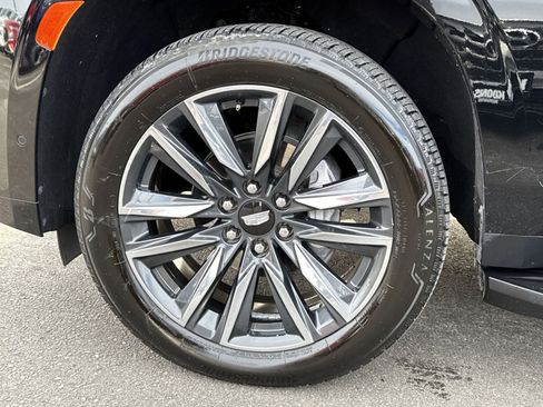 Used 2023 Cadillac Escalade Sport image 12