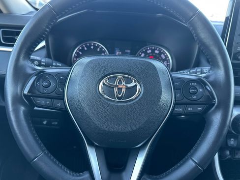 Certified 2019 Toyota RAV4 XLE w/ Convenience Package image 22