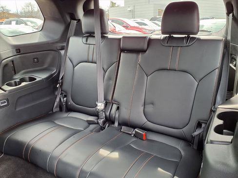 Certified 2024 Honda Pilot TrailSport image 19