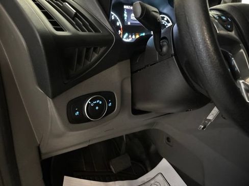 Used 2020 Ford Transit Connect XL FWD image 13