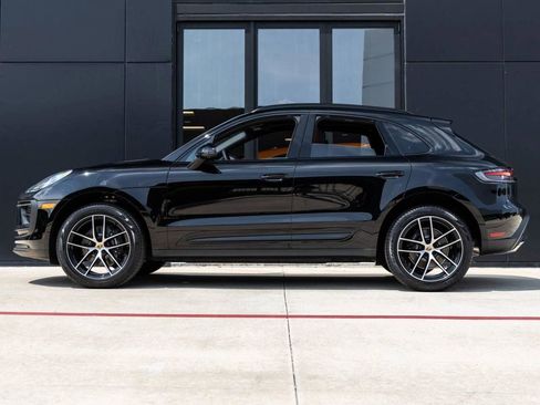 New 2025 Porsche Macan image 49