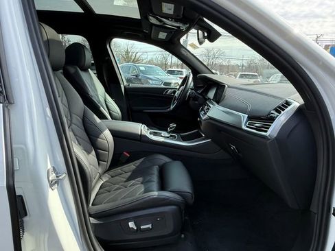 Certified 2023 BMW X5 xDrive40i w/ M Sport Package image 30