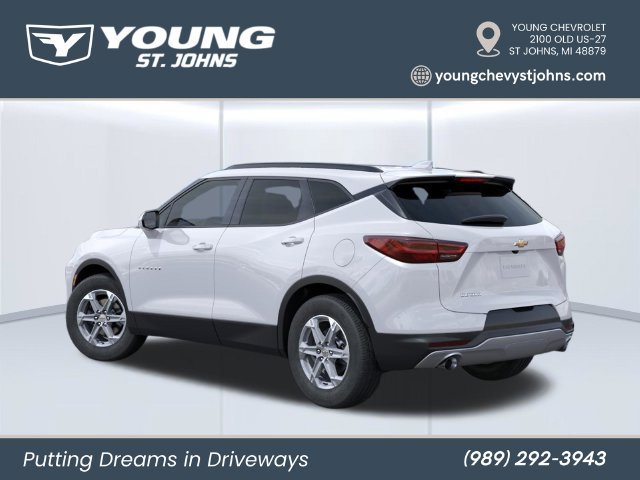 New 2026 Chevrolet Blazer LT w/ Convenience Package FWD image 3
