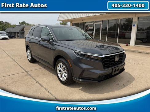 Used 2025 Honda CR-V LX image 1