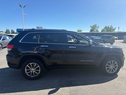 Used 2016 Jeep Grand Cherokee Limited AWD/4WD image 4
