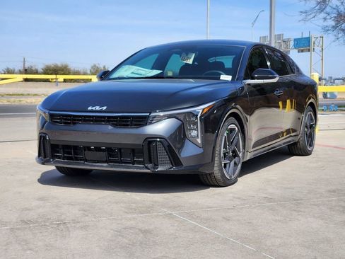 New 2026 Kia K4 GT-Line w/ GT-Line Premium Package FWD image 2