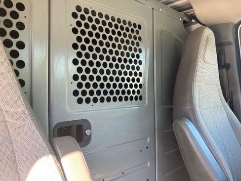 Used 2017 Chevrolet Express 2500 image 12