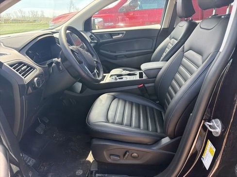 Used 2024 Ford Edge SEL w/ Convenience Package AWD/4WD image 4
