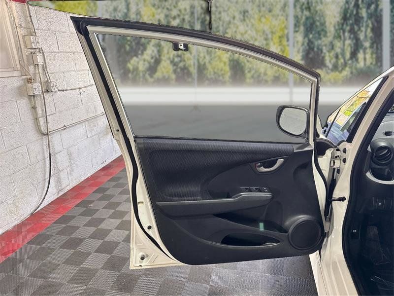 Used 2013 Honda Fit Sport image 20