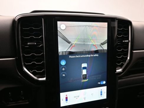 New 2025 Ford Ranger XLT w/ FX4 Off-Road Package image 23