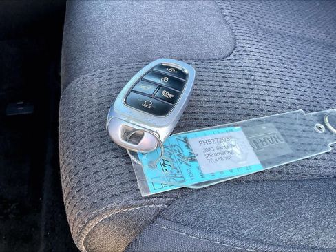 Used 2023 Hyundai Santa Fe SEL image 19