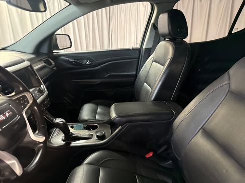 Used 2019 GMC Acadia SLT w/ LPO, Cargo Package image 21