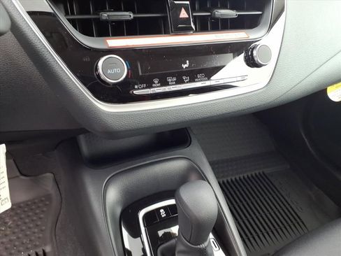 New 2026 Toyota Corolla LE image 14