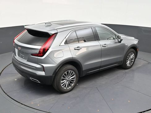 Used 2025 Cadillac XT4 Premium Luxury FWD image 15