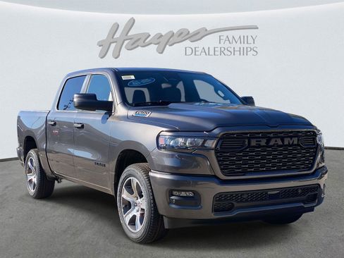 New 2026 RAM 1500 Express image 2