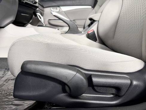 Used 2014 Honda Civic EX image 30