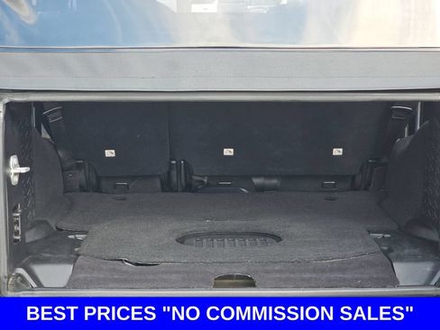 Used 2016 Jeep Wrangler Unlimited Sport w/ Connectivity Group AWD/4WD image 12