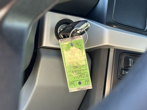 New 2026 Ford F250 XLT w/ FX4 Off-Road Package image 20