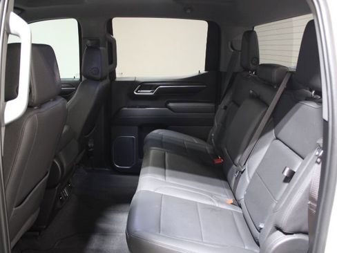 Used 2023 GMC Sierra 1500 SLT w/ X31 Off-Road Package image 21