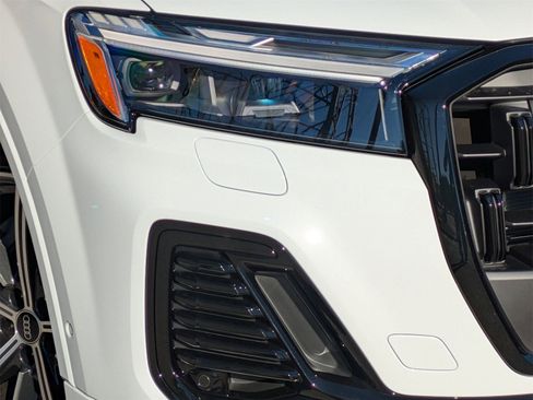 New 2026 Audi Q7 2.0T Premium Plus image 16