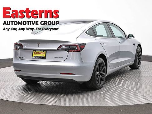 Used 2018 Tesla Model 3 Long Range image 5