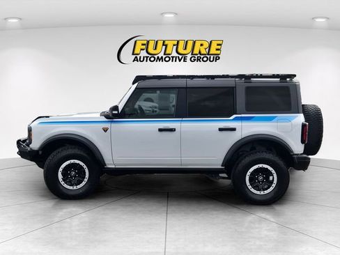 Used 2023 Ford Bronco Badlands w/ Sasquatch Package AWD/4WD image 7