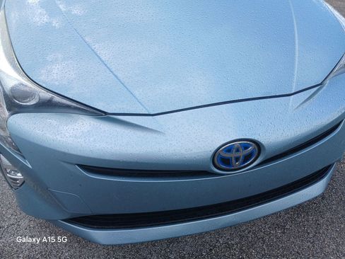 Used 2016 Toyota Prius Four Touring FWD image 23