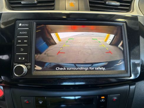 Used 2019 Nissan Sentra SV w/ Special Edition Package FWD image 20