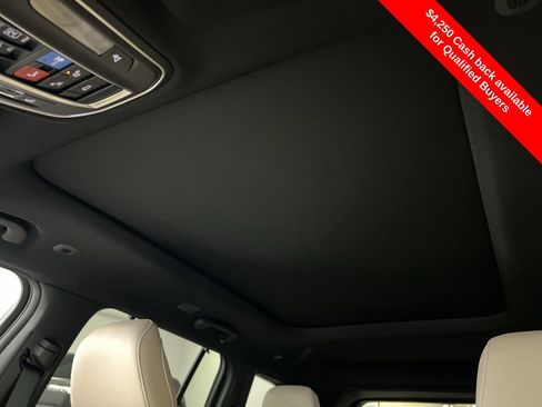 New 2025 Jeep Grand Cherokee Limited w/ Luxury Tech Group II image 3