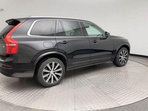 Used 2023 Volvo XC90 B5 Core w/ Protection Package Premier image 2