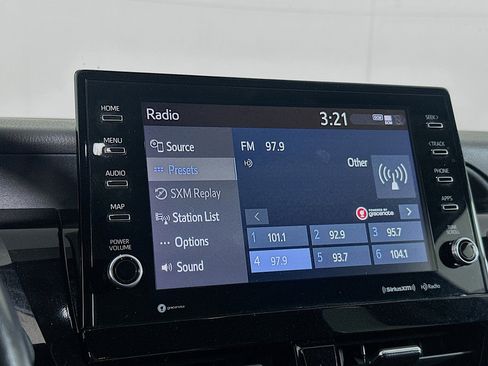 Used 2023 Toyota Camry XSE image 21