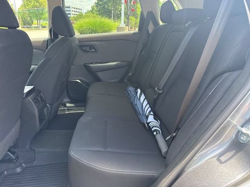 Certified 2023 Nissan Rogue S FWD image 7