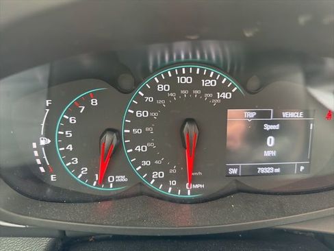 Used 2019 Chevrolet Trax LS w/ Tint and Cruise Package image 8