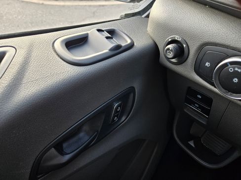 Used 2023 Ford Transit 350 XLT image 37