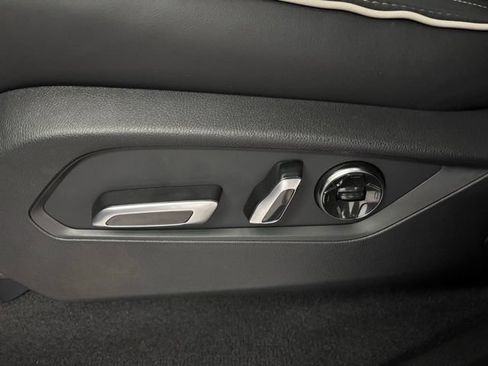 Used 2026 Acura MDX SH-AWD w/ Advance Package image 10