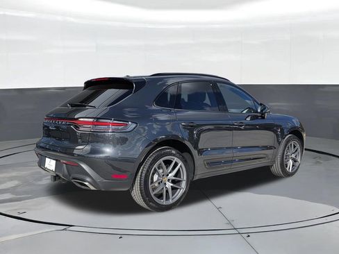New 2026 Porsche Macan AWD/4WD image 8