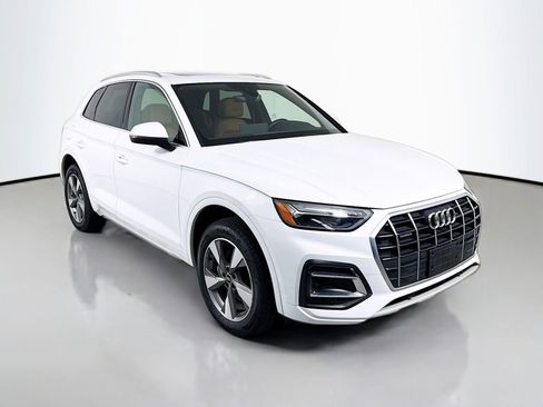 Used 2023 Audi Q5 Premium w/ Convenience Package AWD/4WD image 7