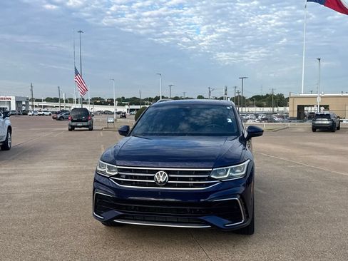 Used 2022 Volkswagen Tiguan SEL R-Line AWD/4WD image 6