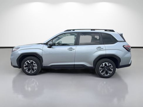 Used 2026 Subaru Forester Premium AWD/4WD image 6