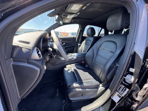 Used 2018 Mercedes-Benz GLC 300 4MATIC Coupe image 16