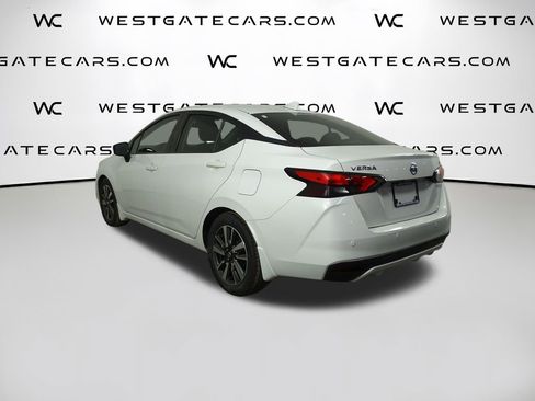 Used 2022 Nissan Versa SV w/ Trunk Package image 5